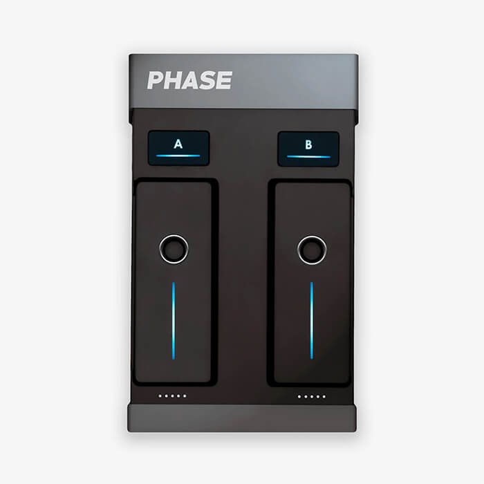 PhaseEssentialPackshot Phase Essential Wireless DVS Controller - Image 3