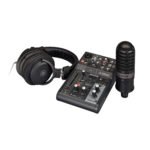 Yamaha AG03MK2 LSPK Live Streaming Pack